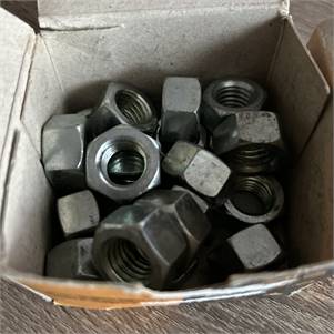 (18 pcs) 5/8-11 Hex Nut Finished Black Oxide Steel UNC